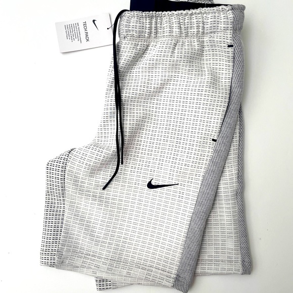Men's Nike Sportswear Tech Pack Knit Shorts Gray - Picture 2 of 9